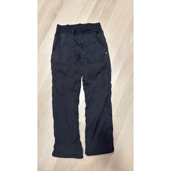 Lululemon athletica Black Textured Cargo Drawstring Outdoor Pants - Picture 1 of 3